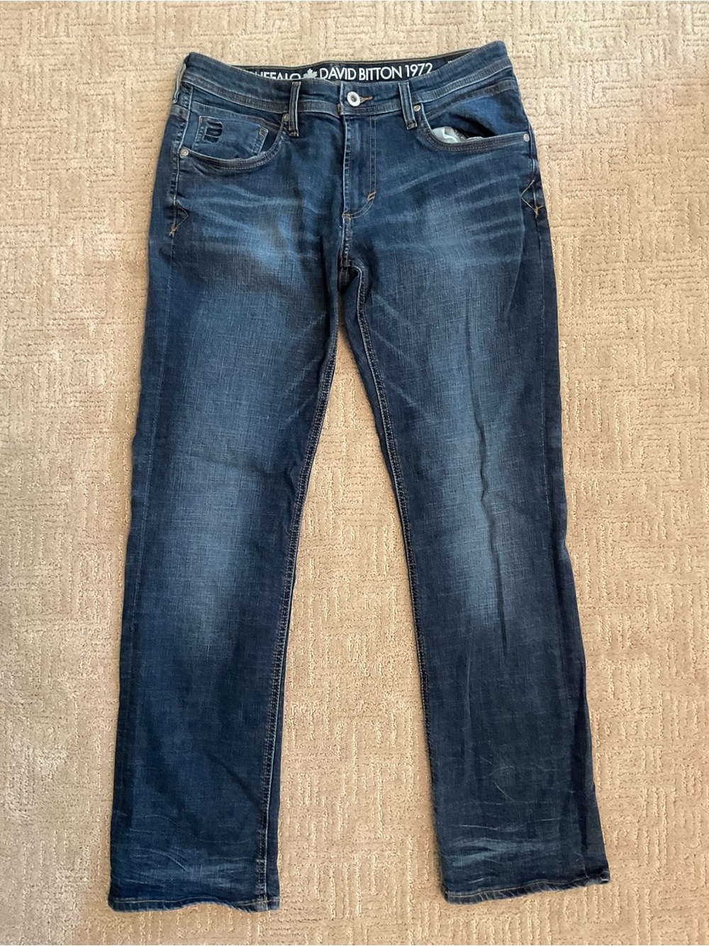 Buffalo David Bitton Men Six‑X Dark Blue Straight Stretch Jeans 32x32  EUC